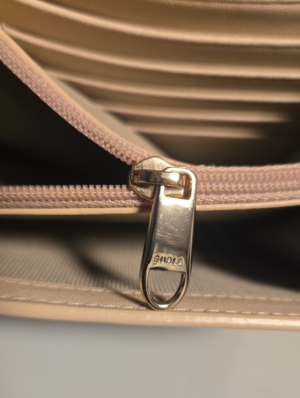 Furla Pale Pink Leather Crossbody Bag with Gold Chain - Picture 7 of 16